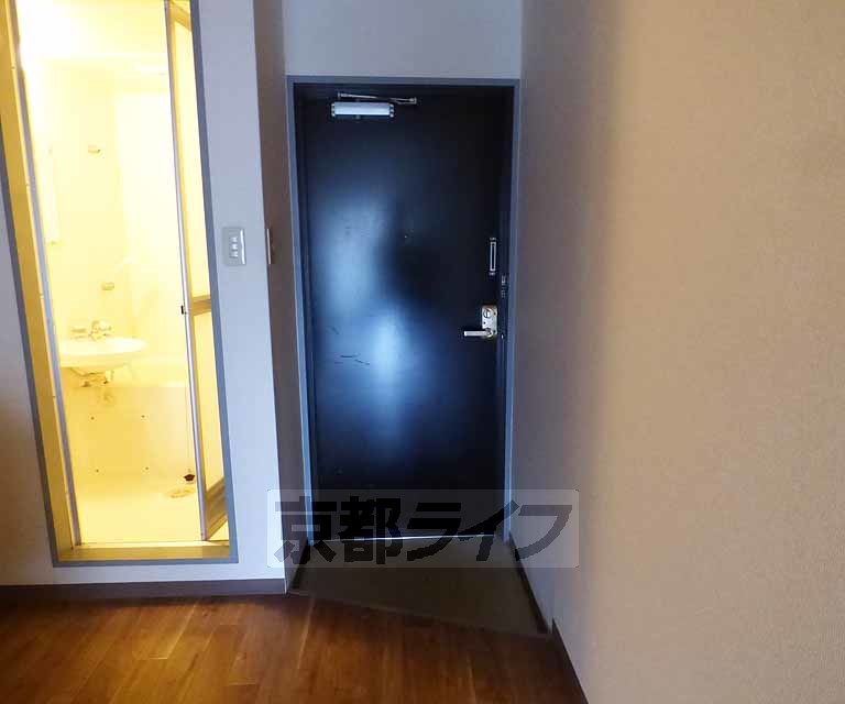 玄関　玄関です。