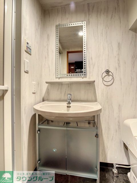 洗面設備　お部屋探しは株式会社　タウンハウジング　までお気軽にお問合…