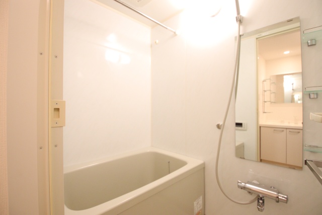 バス・シャワールーム　※別室の参考写真の為、現況優先です※