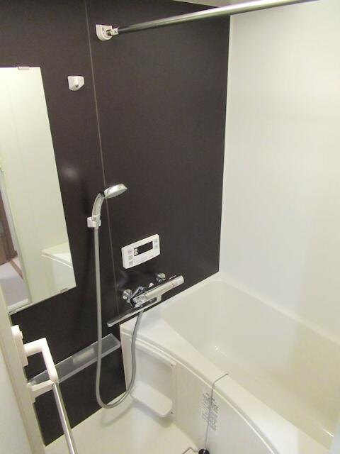 バス・シャワールーム　?