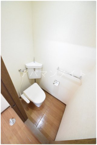トイレ　シンプルで使いやすいトイレです