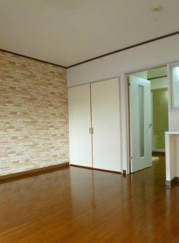 その他部屋・スペース　ゆったりとした玄関です