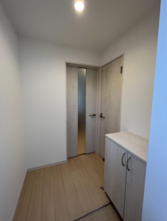 玄関　類似物件参考画像