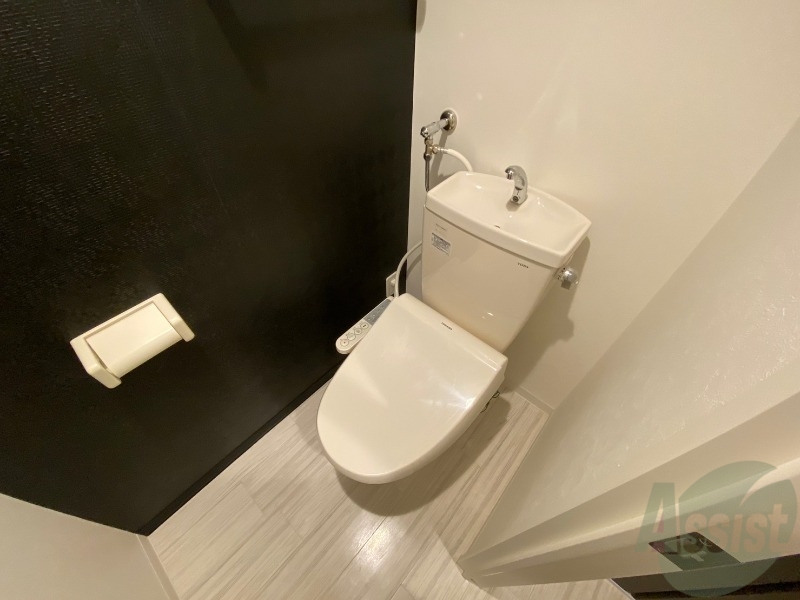 トイレ　ウォシュレット機能がついたトイレ。安心して使用できますね。