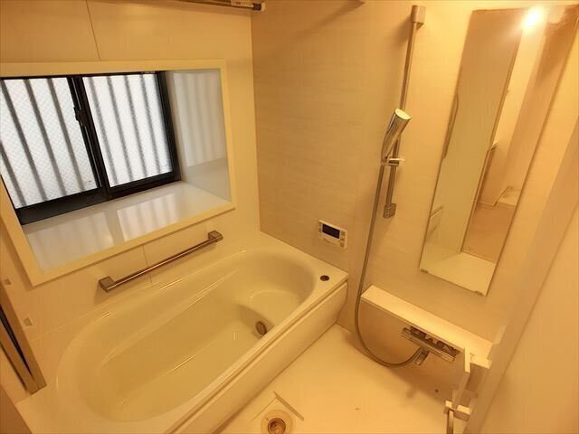 バス・シャワールーム　アメックス博多県庁前