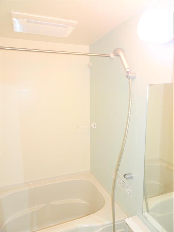 バス・シャワールーム　反転タイプ　参考写真