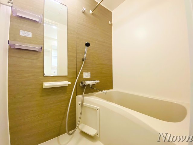 バス・シャワールーム　お風呂で日々の疲れを落としましょう