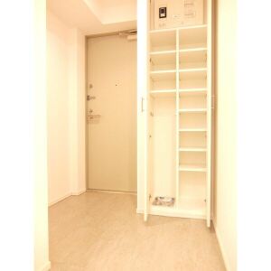 玄関　参考写真