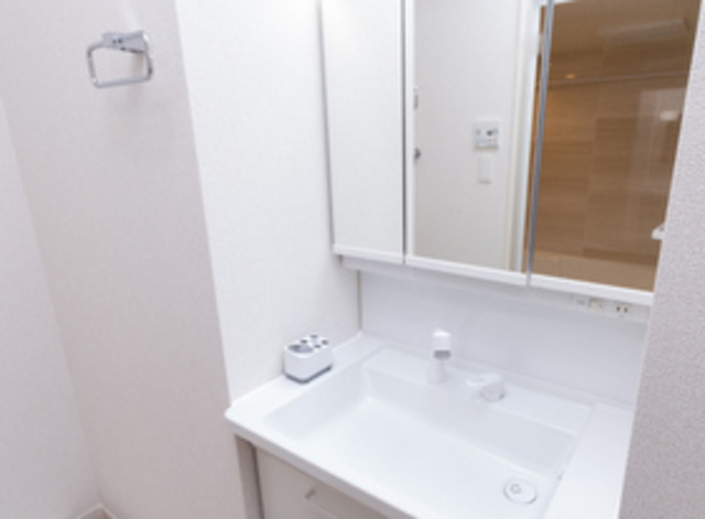 洗面設備　同仕様