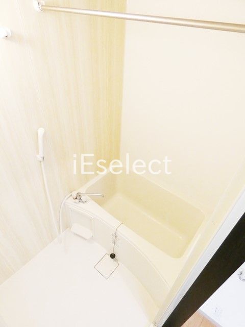 バス・シャワールーム　浴室乾燥付きの追焚バス