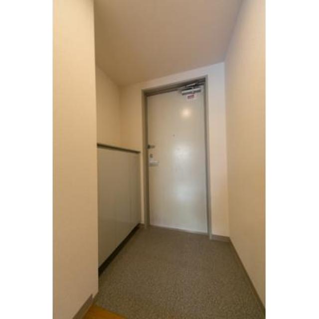 玄関　※写真は同タイプ住戸です。