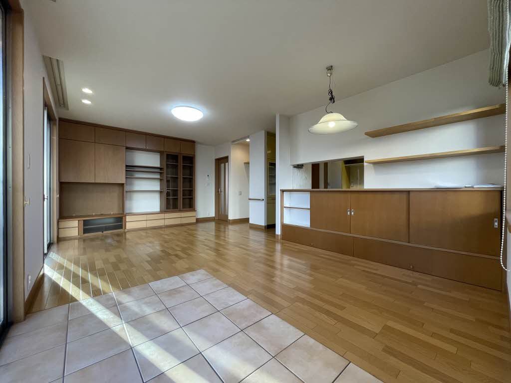 居室・リビング　リビング