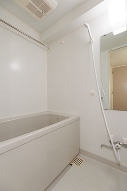 バス・シャワールーム　同タイプ