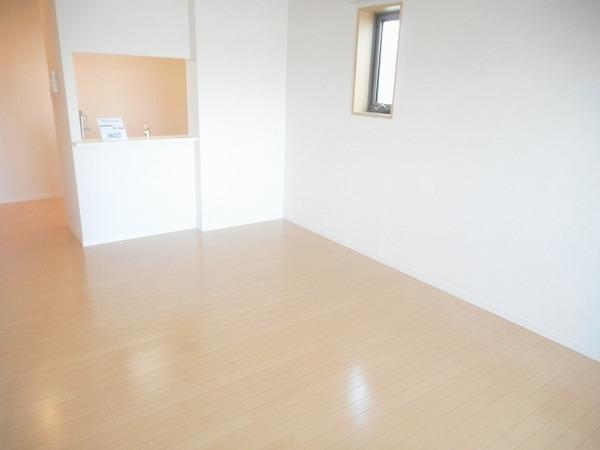 居室・リビング　カウンターキッチン！