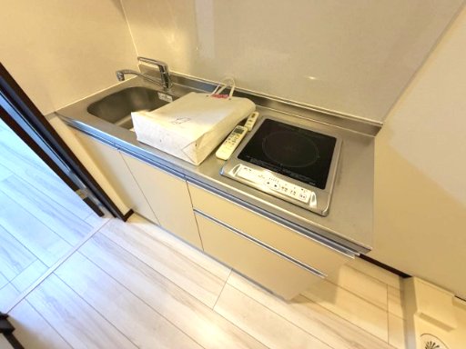 キッチン　※写真は別室です