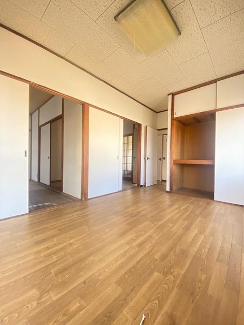 小池原貸家の居間写真