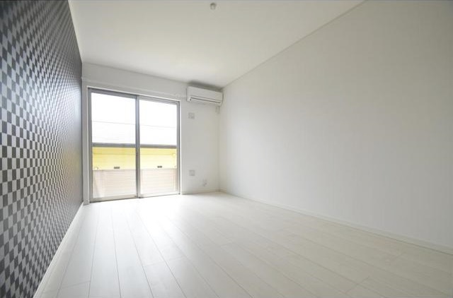 居室・リビング　開放感のあるゆったりとしたお部屋です♪