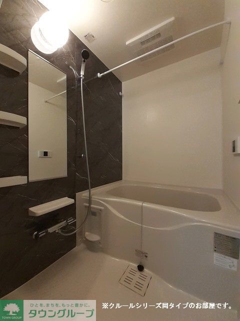 バス・シャワールーム　同施工会社イメージです