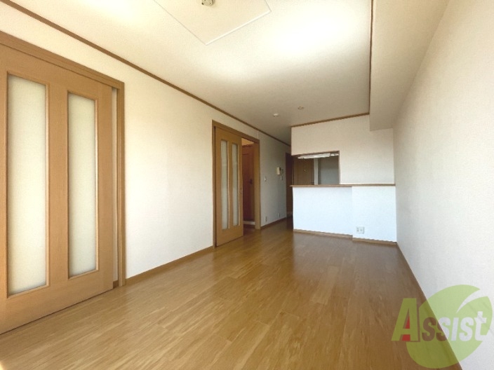 居室・リビング　１２帖のリビングはこんな感じです。カウンターキッチンが素敵！