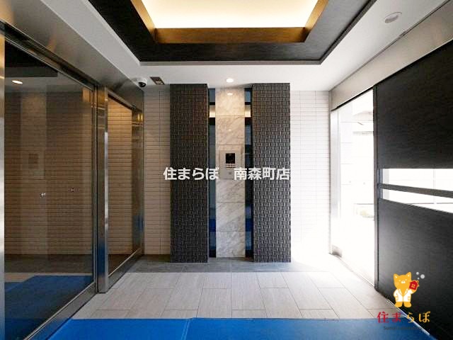 エントランス　共用部の印象も大切に