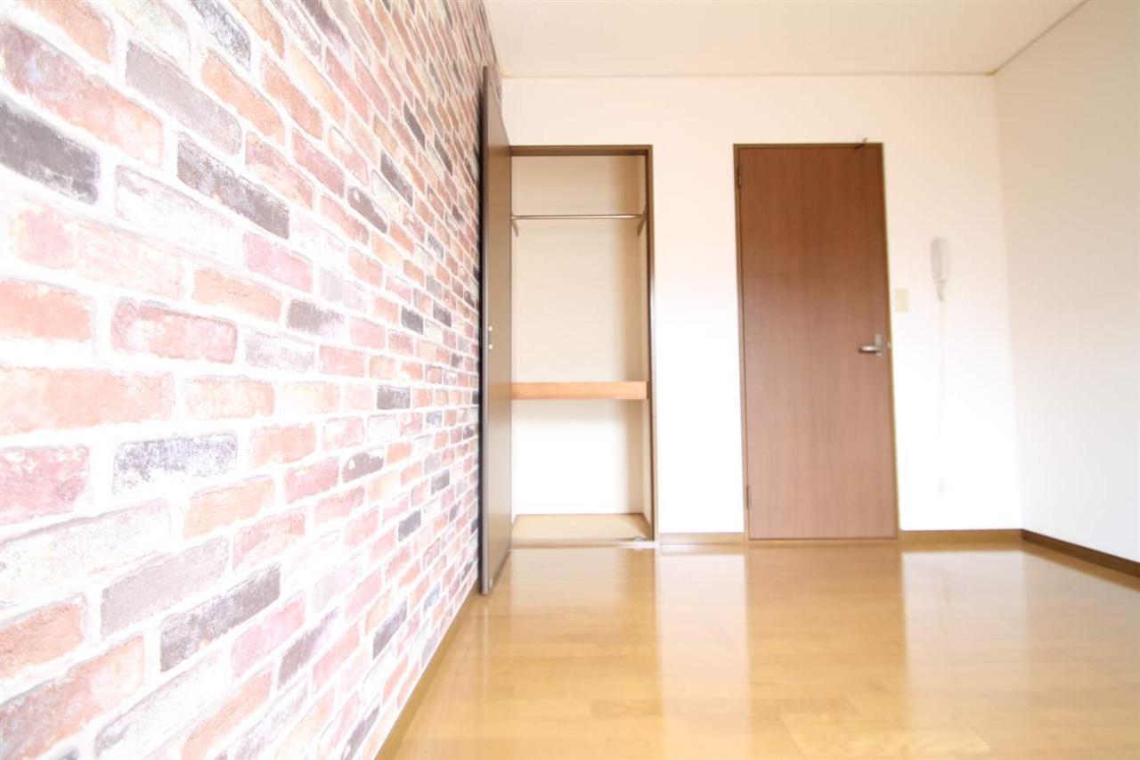 収納　壁紙は実際のお部屋を確認ください。