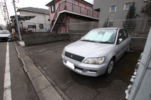 駐車場　駐車場（要空き確認）