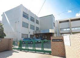 小学校　北名古屋市立師勝北小学校（小学校）まで339m