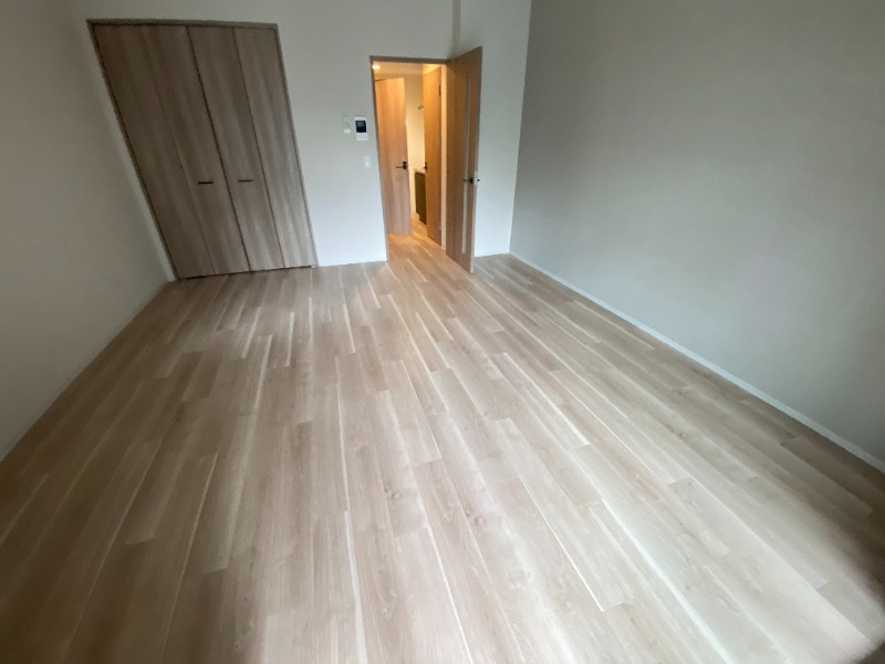 その他設備　白を基調にした明るいお部屋です。