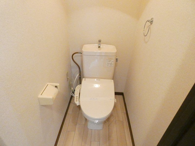 トイレ　同タイプのお部屋の写真です