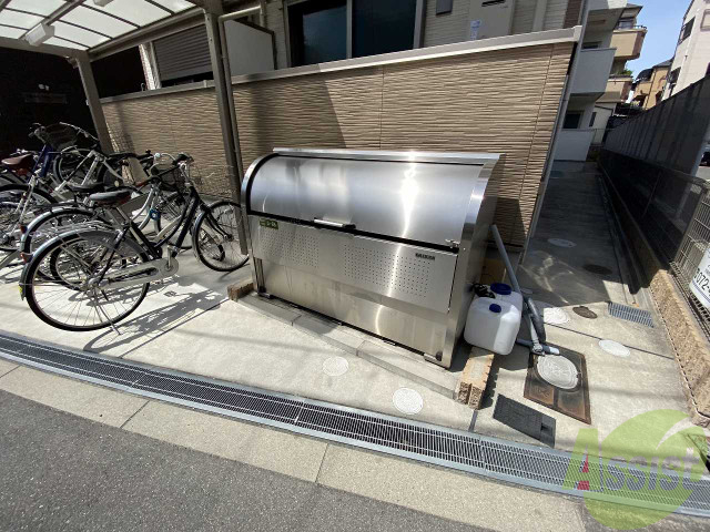 役所　東淀川区役所（役所）まで100m
