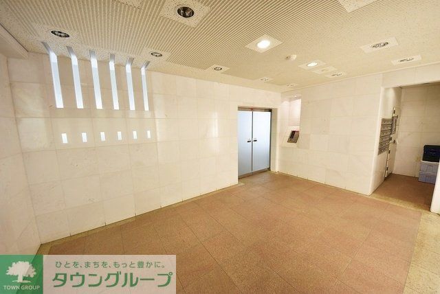 エントランス　ウヴラージュ広尾