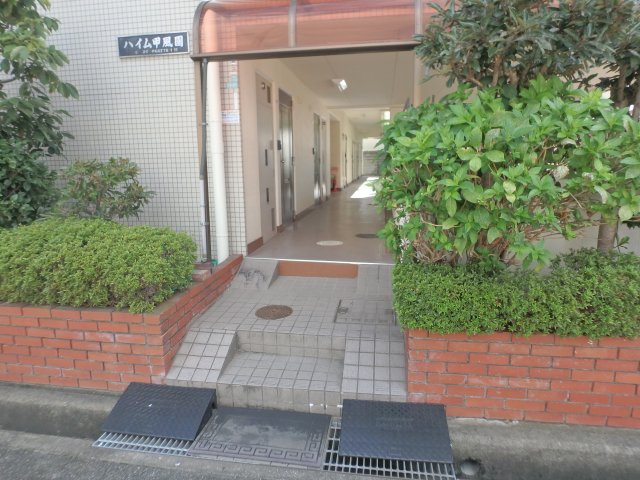 エントランス　毎日通るエントランスはこのようになっています