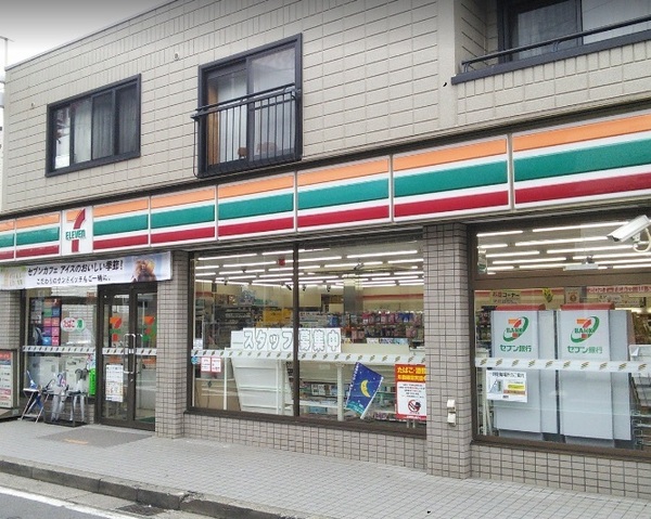 コンビニ　セブンイレブン横浜菊名駅前店（コンビニ）まで792m
