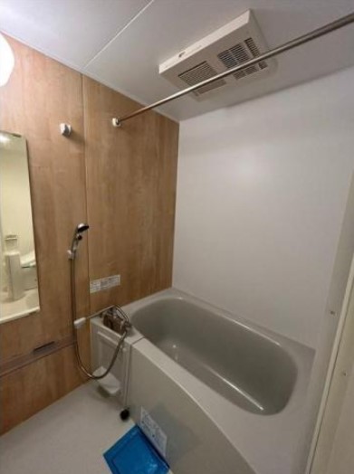 バス・シャワールーム　バス※別部屋参考写真