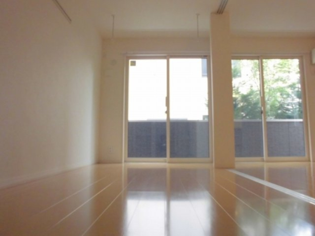 居室・リビング　別部屋参考写真