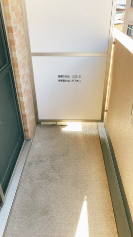 バルコニー　ロンスリー・ウエスト