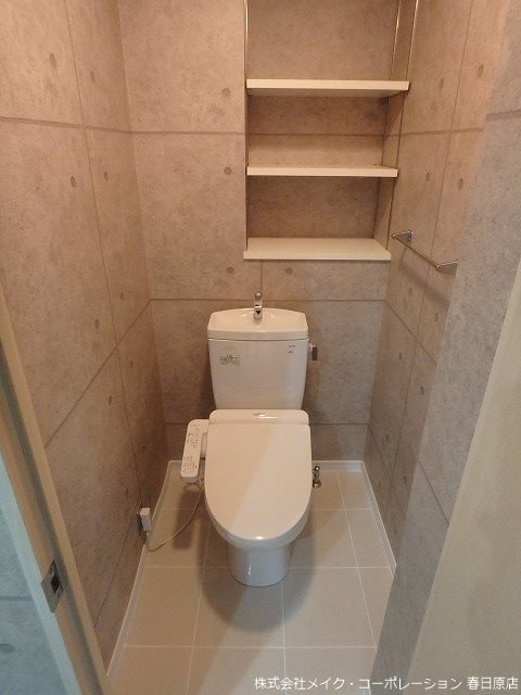 トイレ　写真は同型タイプ