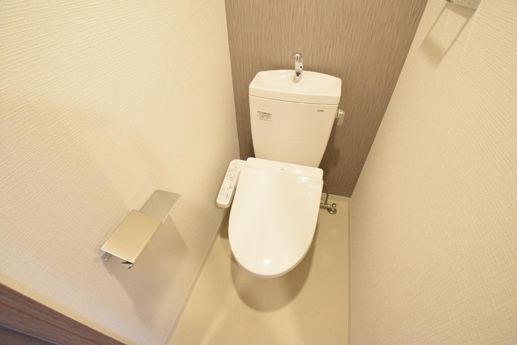 トイレ　シャワー付トイレ