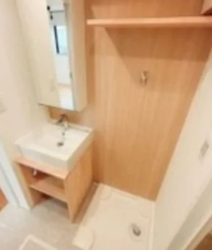 洗面設備　※反転タイプのお部屋の写真を使用しています。