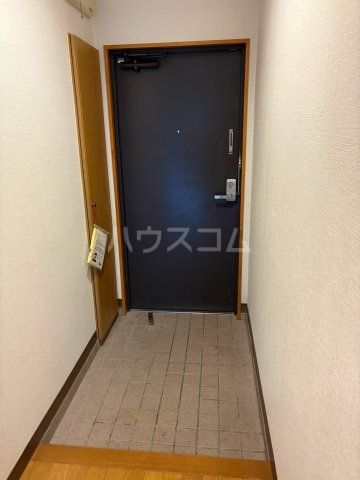 フォーレストヒルズの玄関写真