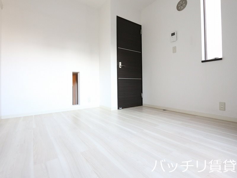 居室・リビング　同型イメージの為、現状を優先致します。