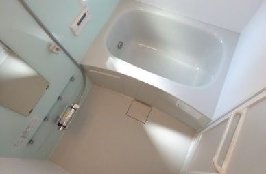 バス・シャワールーム　☆ゆっくりくつろげるお風呂☆