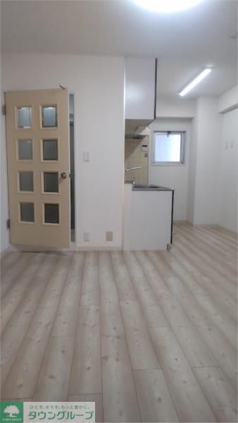 居室・リビング　別のお部屋の写真です。