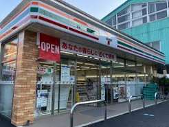コンビニ　セブンイレブン川崎土橋南店（コンビニ）まで105m