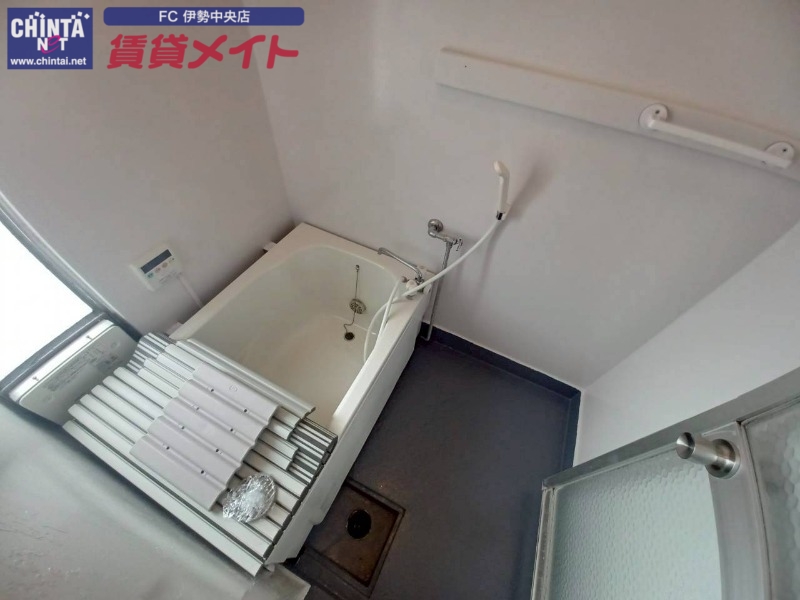 バス・シャワールーム　同型参考写真