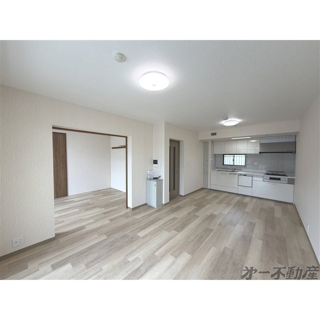 建物外観　ＬＤＫ