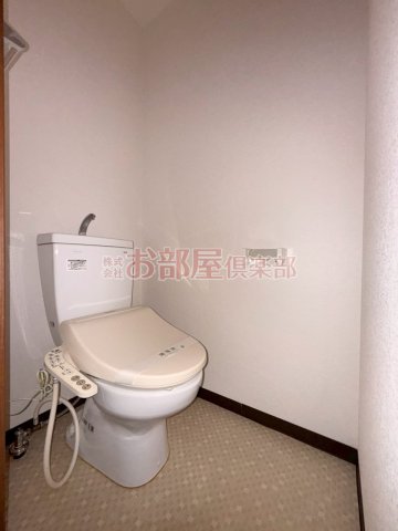 トイレ　シンプルで使いやすいトイレです