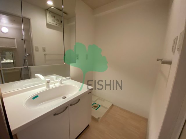 洗面設備　シンプルで使いやすい洗面台です！