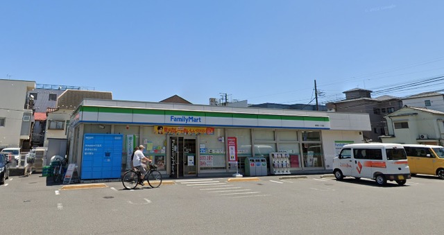 コンビニ　ファミリーマート東堀切一丁目店（コンビニ）まで579m