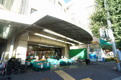 スーパー　八百民（スーパー）まで15m